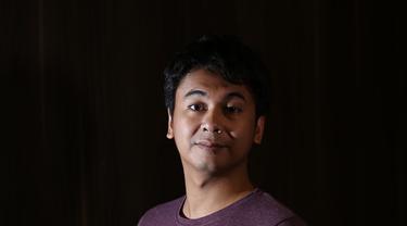 Raditya Dika Stand Up Comedy Academy Indosiar Beda News Entertainment Fimela Com