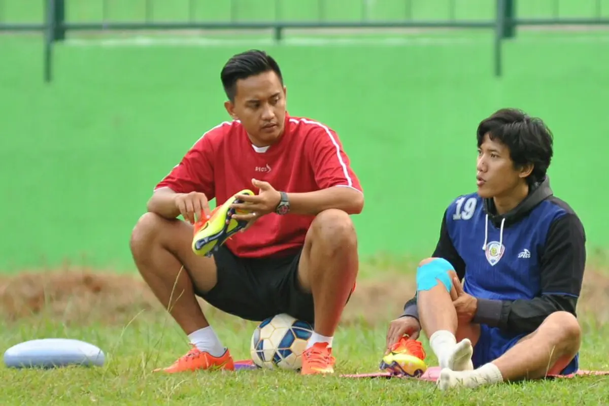 Ahmad Bustomi