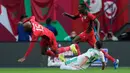 Uniknya, mereka menjadi satu-satunya tim yang melaju ke babak 16 besar tanpa mencetak gol dari para pemainnya. Ini menjadi sejarah baru yang tercipta di Piala Afrika. (AP Photo/Mosa'ab Elshamy)