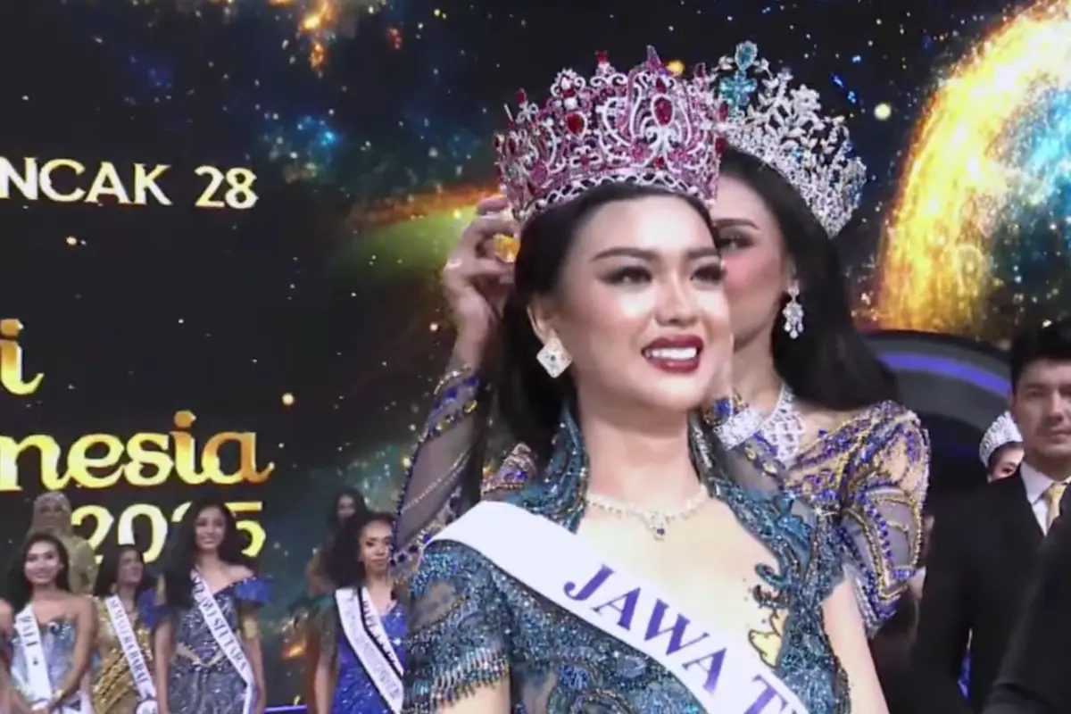 Selamat, Firsta Yufi Amarta Putri Asal Jawa Timur Terpilih Sebagai Puteri Indonesia 2025. (Dok: YouTube Puteri Indonesia)