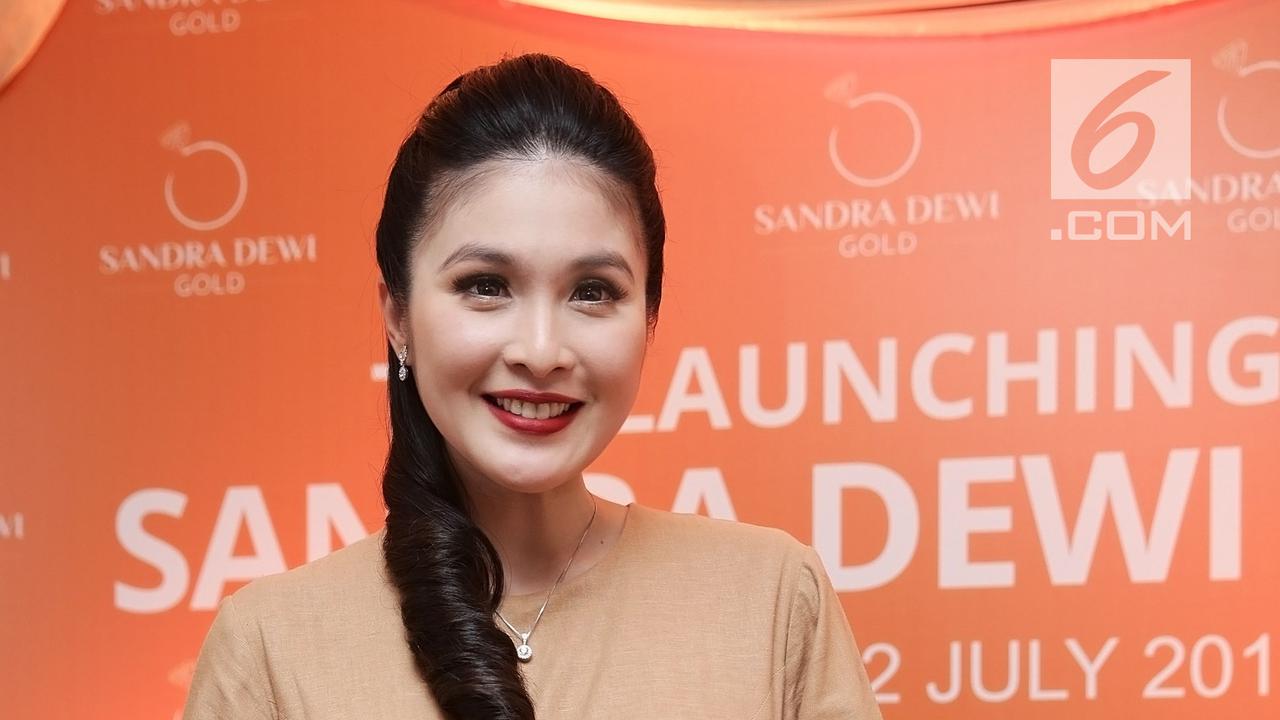 Sandra Dewi