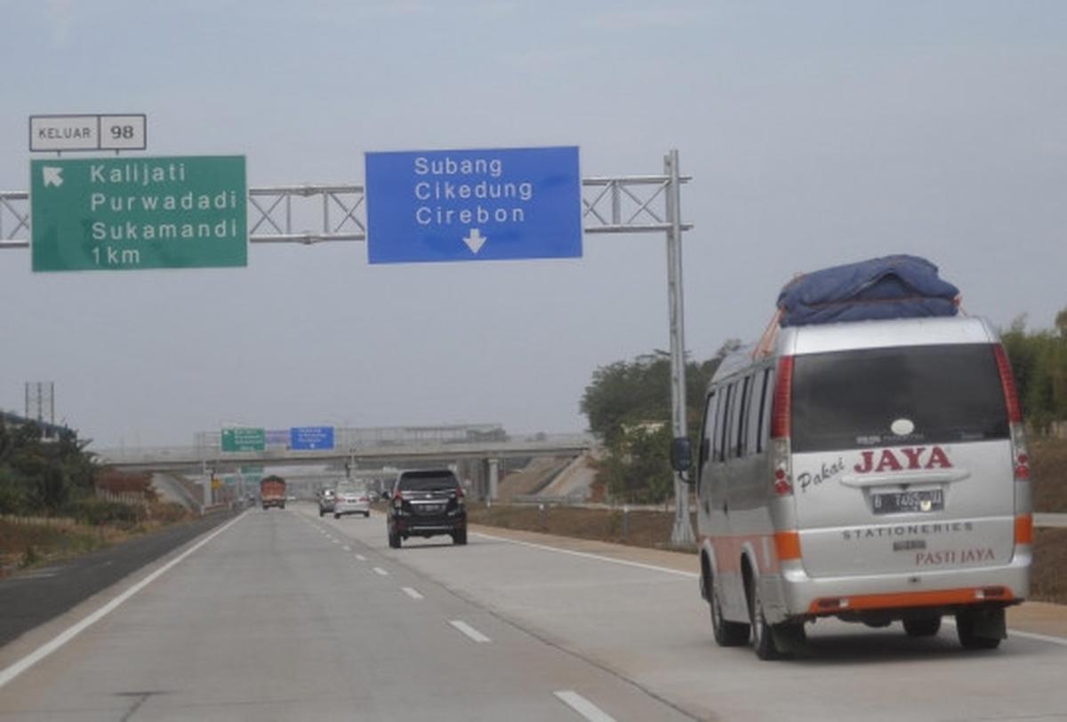Melihat kelengangan Tol Cipali yang akan digunakan para pemudik