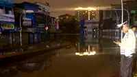 Ini Titik-Titik Jalan yang Masih Terendam Banjir Jakarta Pagi Ini