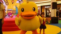 Bukan Santa, Mall Ini Hadirkan Bebek untuk Meriahkan Natal