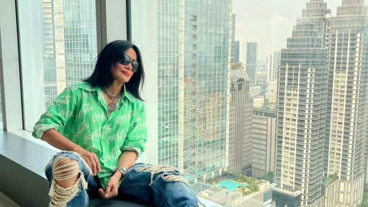 Cerita Atiek CB yang Tidak Bisa Bahasa Inggris, meski 21 Tahun Tinggal di Amerika - Dinikahi Bule dan Punya 2 Anak