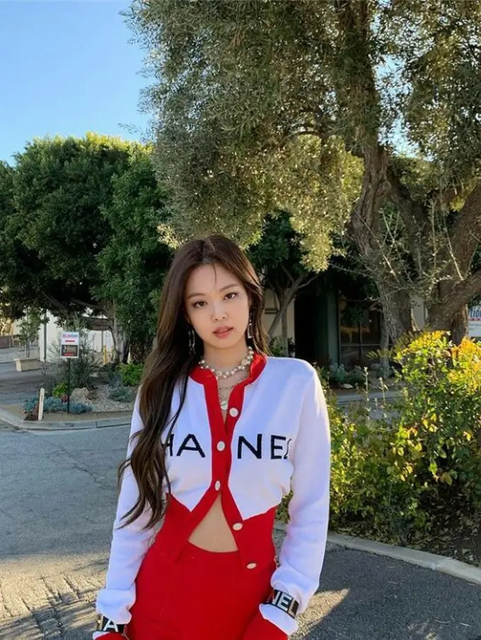 5 Ide Gaya Casual ala Jennie BLACKPINK yang Bisa Dijadikan Inspirasi
