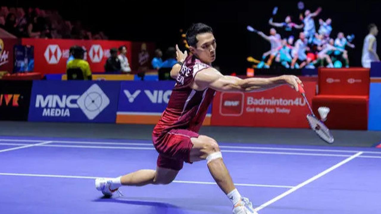 FOTO: Sempat Tertinggal, Jonatan Christie Bangkit dan Tumbangkan Jason Teh di Indonesia Open 2025
