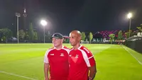 Marcelo Serrano dan Vitor Tinoco saat ditemui di Lapangan A Gelora Bung Karno, Jakarta, Selasa (24/3/2026). (Bola.com/Hery Kurniawan)