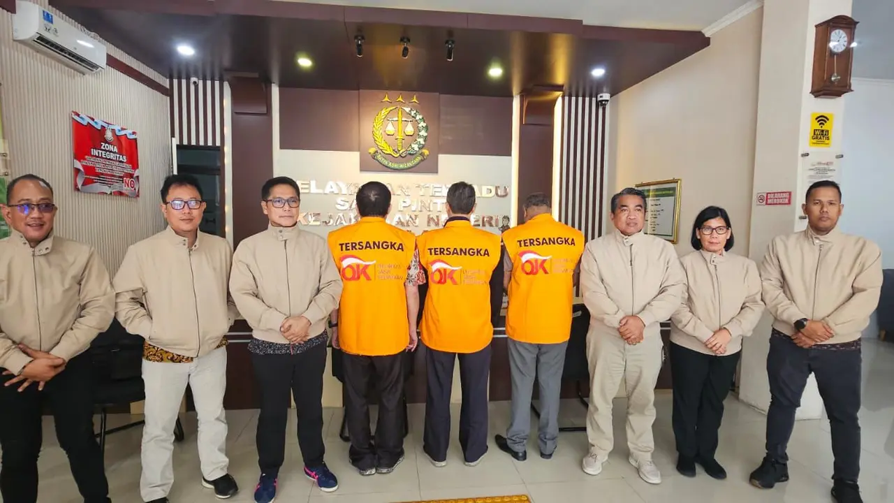 OJK telah menyelesaikan penyidikan tindak pidana pasar modal berupa transaksi semu atau menyesatkan atas perdagangan saham PT Sriwahana Adityakarta Tbk (SWAT). (Foto: OJK)