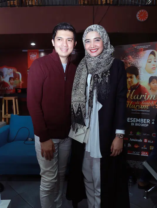 "Ini kan cerita seorang prostitute, jadi gak mungkin bisa aku perankan. Kan aku pakai jilbab, kalau jadi pemeran Qia aku harus buka jilbab. Makanya aku minta tolong jadi cameo aja," ungkap Zaskia Sungkar. (Galih W. Satria/Bintang.com)