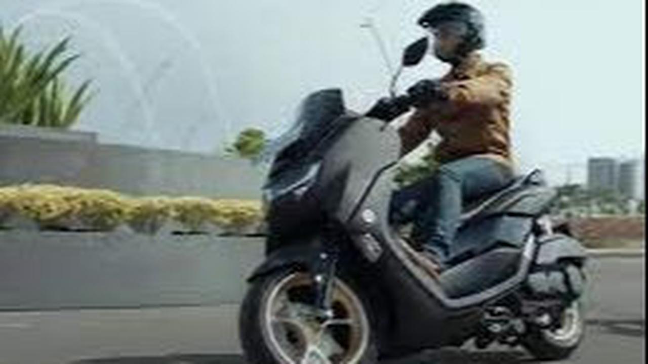 Generasi kedua ini mengusung inovasi desain yang berhasil menetapkan tren di segmen motor tersebut.<br>