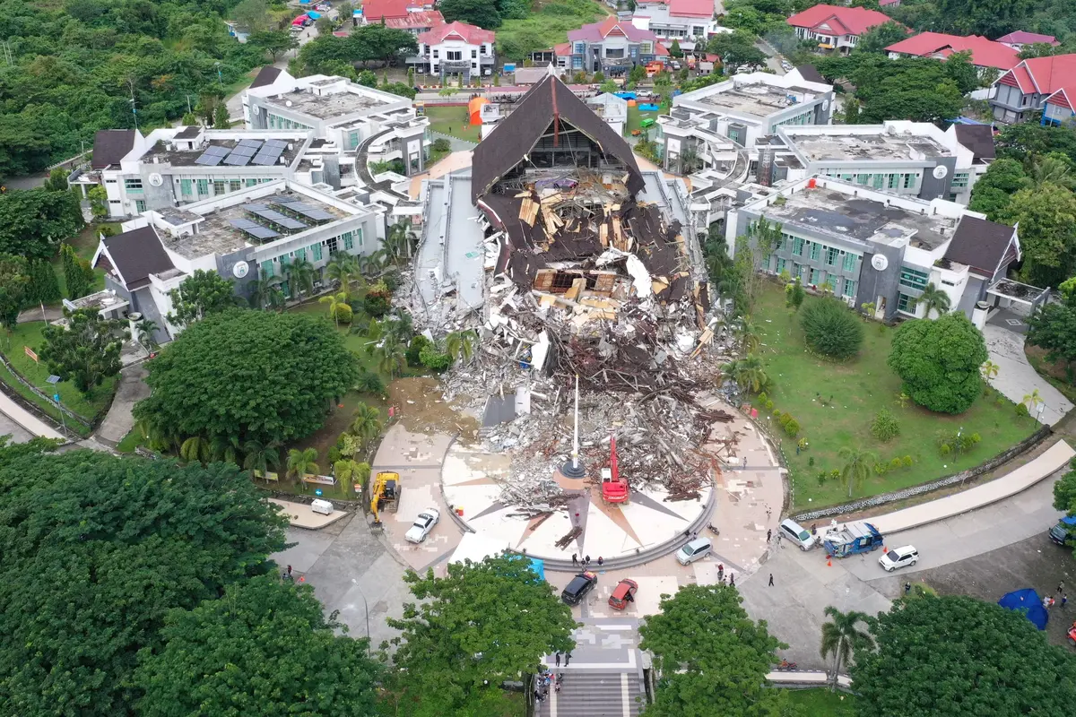 Dampak gempa Mamuju