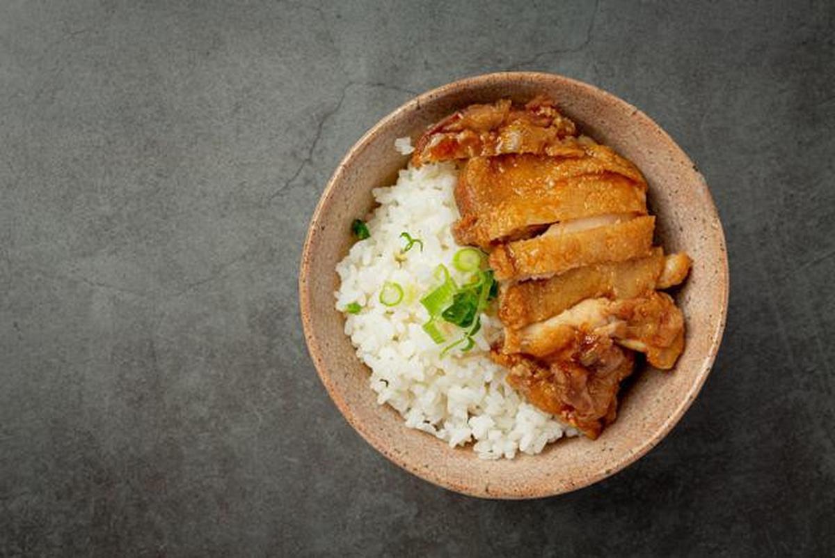 6 Ide Jualan Makanan Hanya Pakai Rice Cooker Modal Minim, Raih Cuan Maksimal