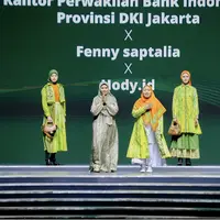 Penampilan Hody.id di panggung catwalk acara puncak IN2MF pada Minggu, 29 Oktober 2023.