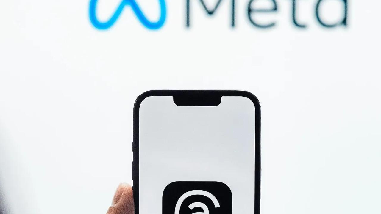 Penasihat Keamanan Siber Global untuk ESET, Jake, menjelaskan bahwa secara hukum Facebook, Meta, dan Instagram tidak diberikan izin secara hukum untuk menguping atau mengambil data pengguna secara frontal. <br>
