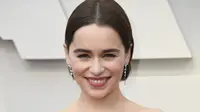 Emilia Clarke merupakan aktris utama dalam serial "Game of Thrones". Dia memerankan Daenerys Targaryen (seorang ratu para naga) dalam serial yang kini telah memasuki musim terakhirnya tersebut. (Sumber: AFP)