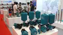 Sejumlah pompa air dipajang saat pameran IIME 2017 di Hall B Jakarta International Expo (JIExpo), Jakarta, Kamis (18/5). Lebih dari 180 exhibitor dari kota di Tiongkok ikut memamerkan produk mereka. (Liputan6.com/Angga Yuniar)