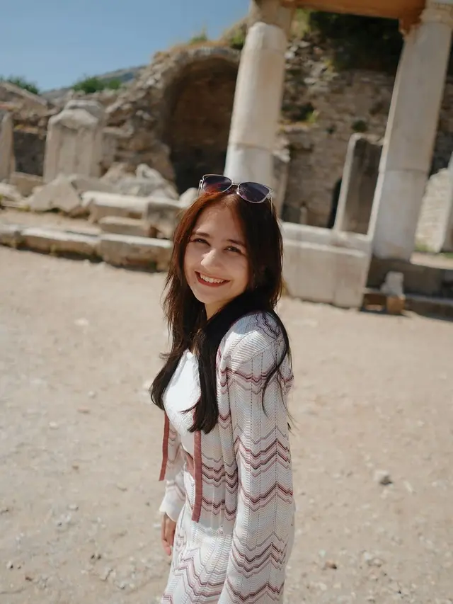 [Fimela] Prilly Latuconsina