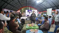 Wamendagri Bima Arya Tinjau Penanganan Banjir di Solok, Tekankan Distribusi Logistik dan Percepatan Pemulihan