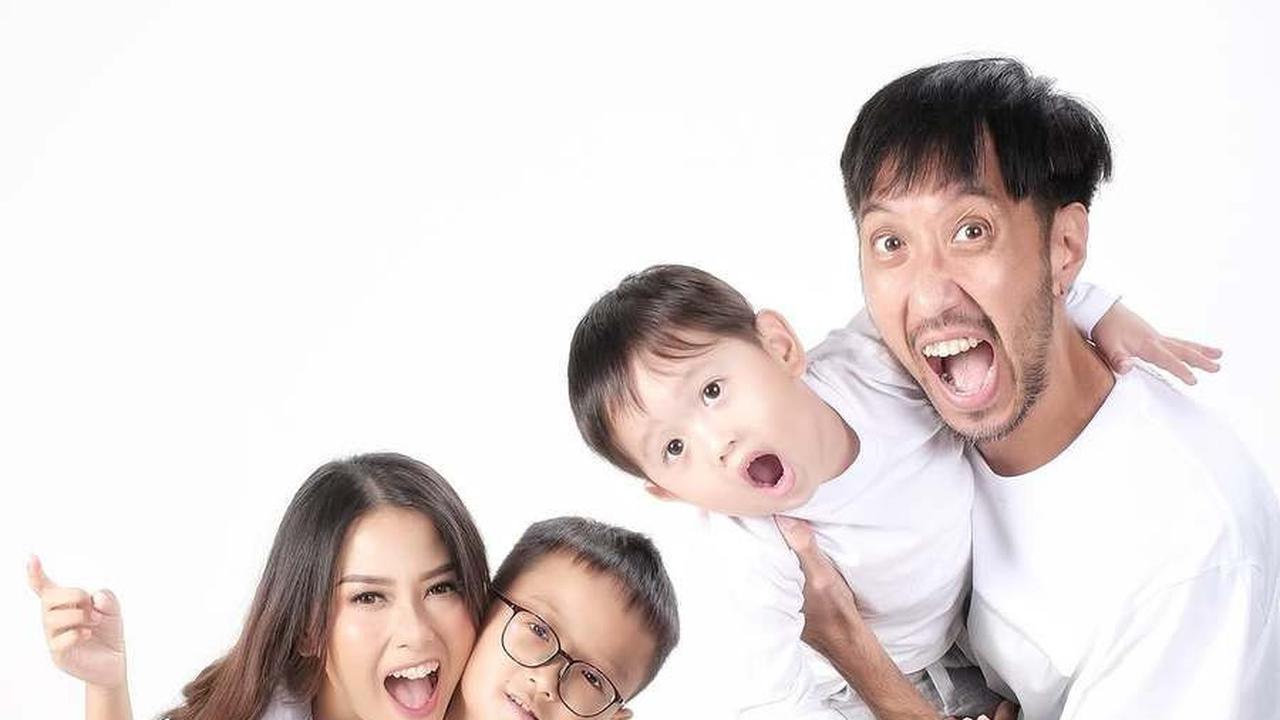 8 Potret Thomas Nawilis Bintang 'DI SINI ADA SETAN', Fokus Keluarga - Bisnis Setelah Tinggalkan Dunia Entertainment