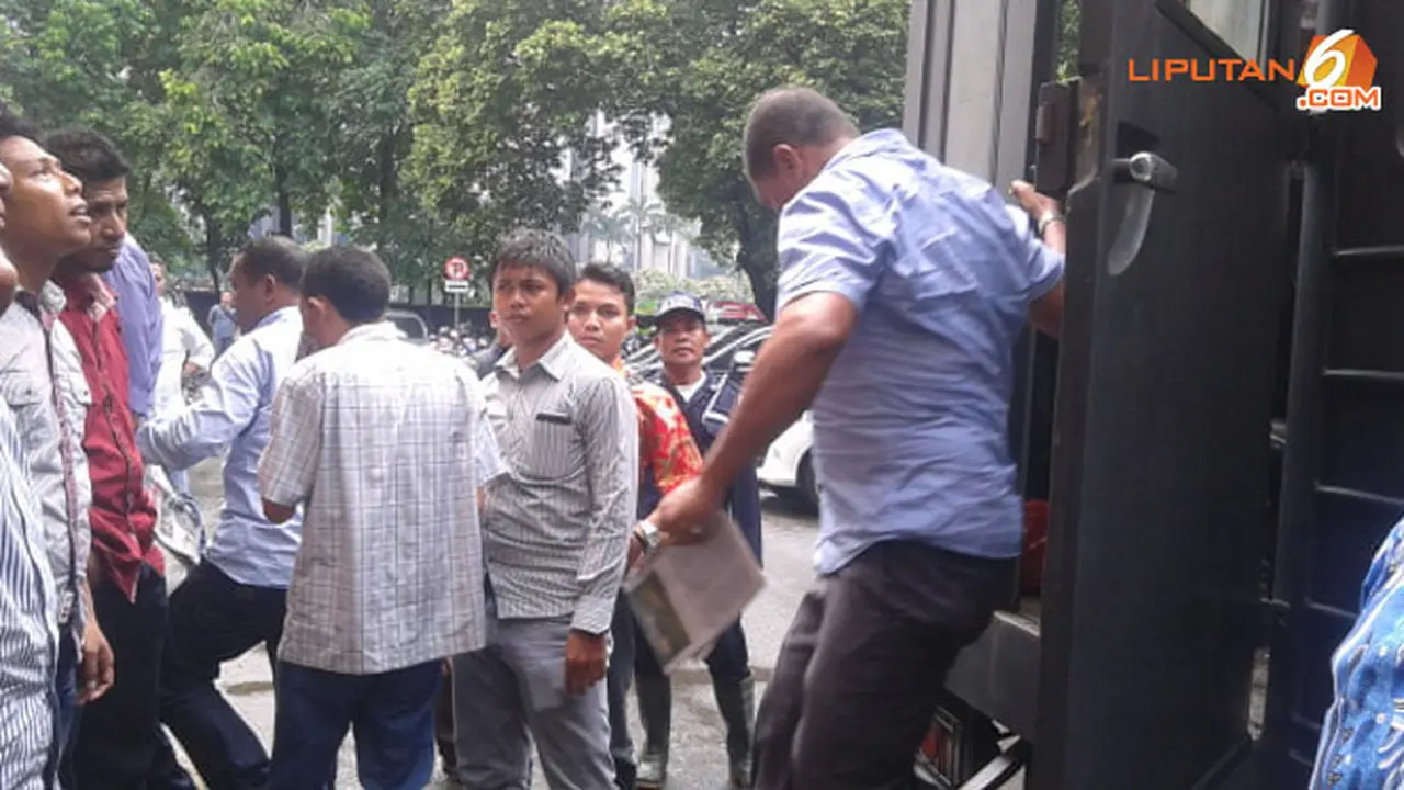 perusuh-dipindah-131115b.jpg