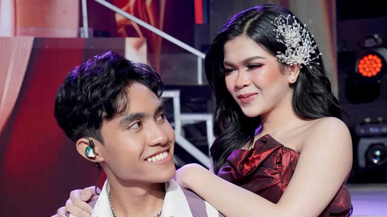 Eby dan Zahra Dangdut Academy