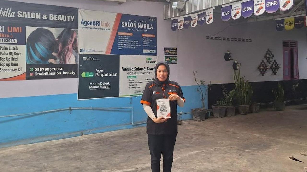 Usaha Salon di Kediri Ini Makin Cuan Sejak Dapat Pemberdayaan BRI dan Jadi AgenBRILink