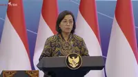 Menteri Keuangan Sri Mulyani Indrawati dalam acara Silaturahmi Ekonomi Bersama Presiden RI: Memperkuat Daya Tahan Ekonomi Nasional, di Menara Mandiri Sudirman, Jakarta Selatan, Selasa (8/4/2025)