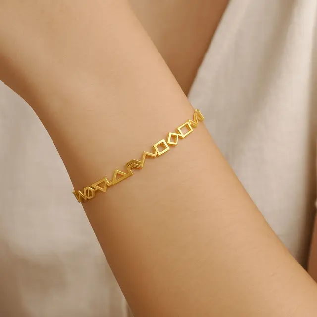 Model Gelang Emas 22K Murah dan Ringan untuk Pemakaian Harian