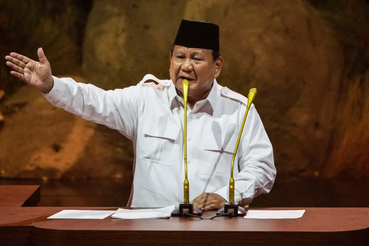 Momen Akrab Prabowo dan Jokowi di Puncak Perayaan Ulang Tahun ke-17 Partai Gerindra
