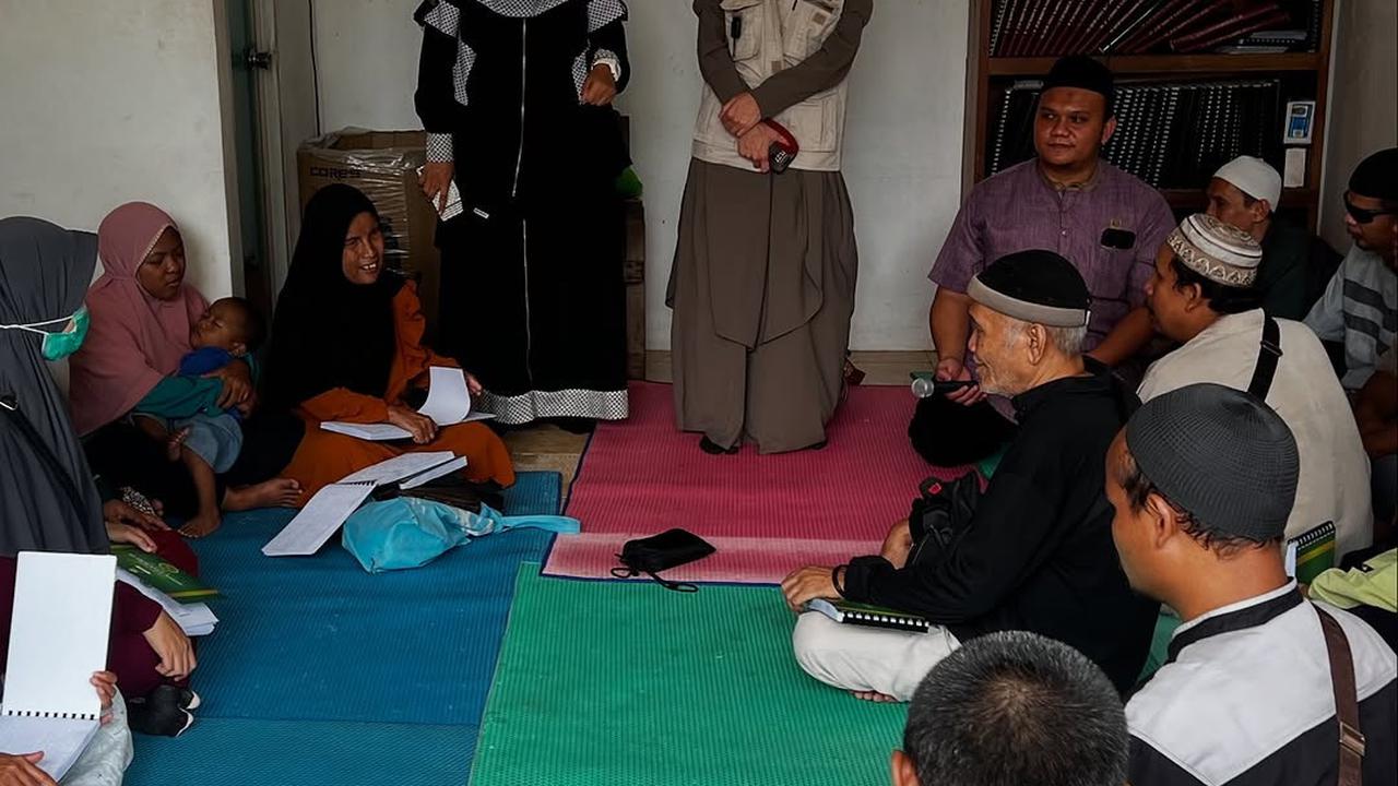 Aksi Zaskia Adya Mecca Gelar Kajian untuk Warga Tunanetra hingga Bantu Dirikan Posko Banjir Bekasi