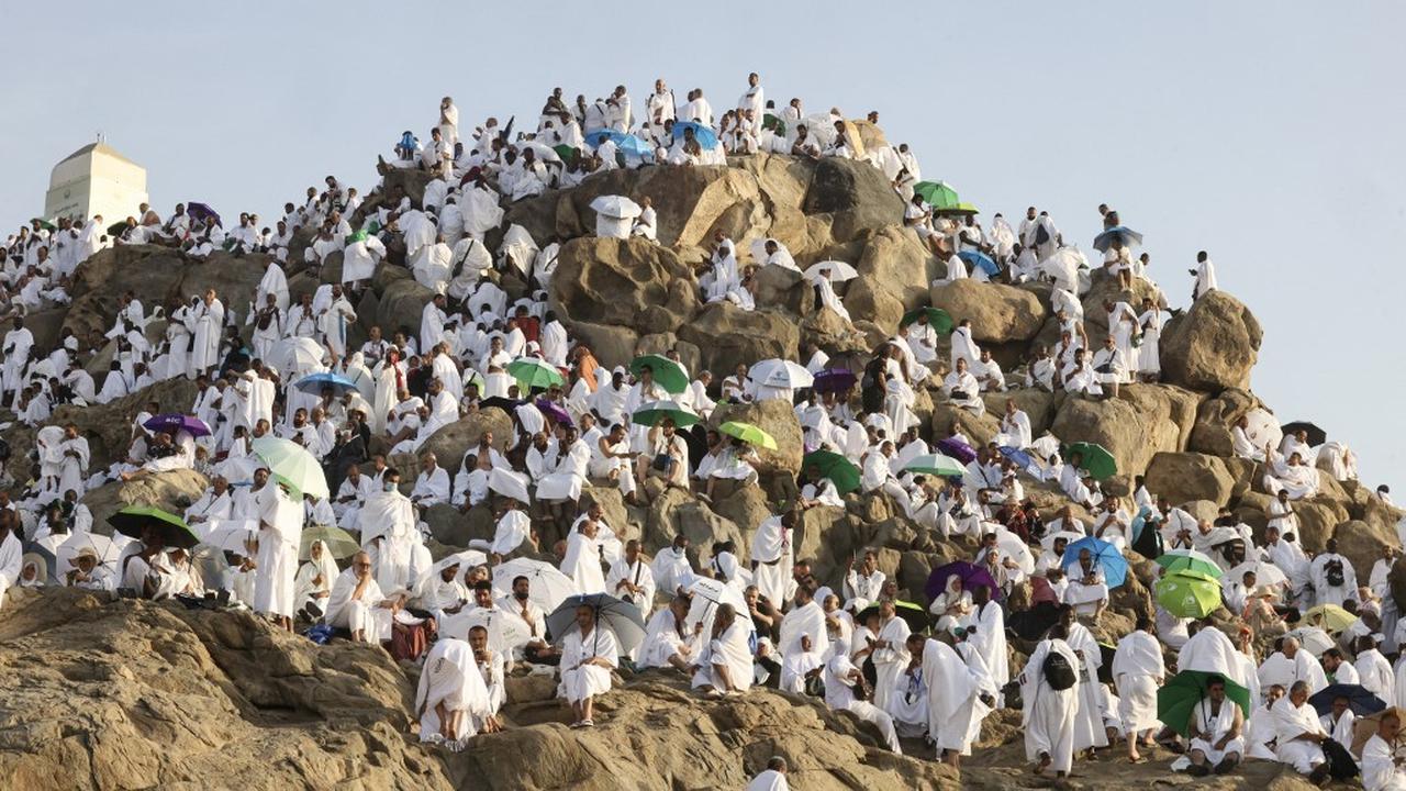 Jutaan jemaah haji mulai padati Jabal Rahmah