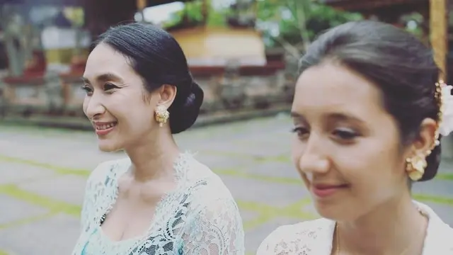 6 Potret Kompak Happy Salma dan Adik Ipar yang Tinggal di Bali