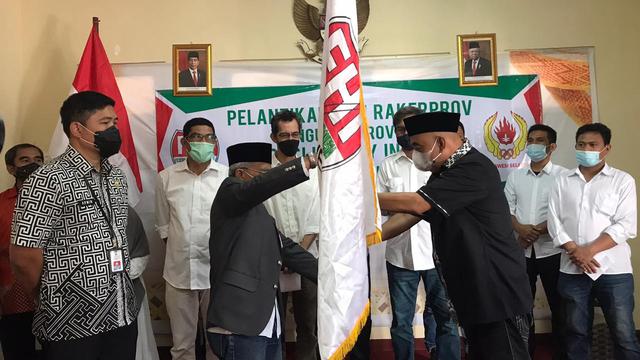 Andi Rudi saat dilantik sebagai Ketua Umum FHI Sulsel periode 2020-2024