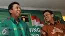 Ketua Umum PPP Romahurmuziy (kiri) saat konferensi pers di kawasan Jakarta Selatan, Selasa (14/6) PPP membuka pendaftaran calon kepala daerah untuk pilkada serentak 2017. (Liputan6.com/Helmi Afandi)
