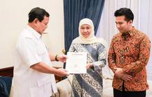VIDEO: Khofifah Didukung Gerindra Pilkada Jatim, Momen Unik Grogi di Sebelah Prabowo