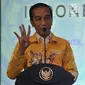 Presiden Jokowi memberikan sambutan saat Buka Bareng dan Ngobrol Santai di Kantor DPD Partai Golkar, Jakarta, Rabu (23/5). Acara ini juga diramaikan oleh tokoh muda digital Indonesia yang masa depan dan konsep Indonesia 4.0. (Merdeka.com/Iqbal S Nugroho)