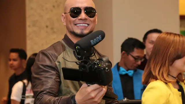 [Bintang] Deddy Corbuzier