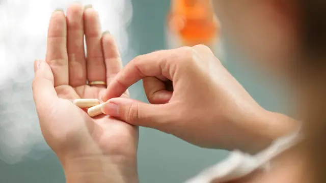 Perlukah Minum Suplemen Saat Puasa?