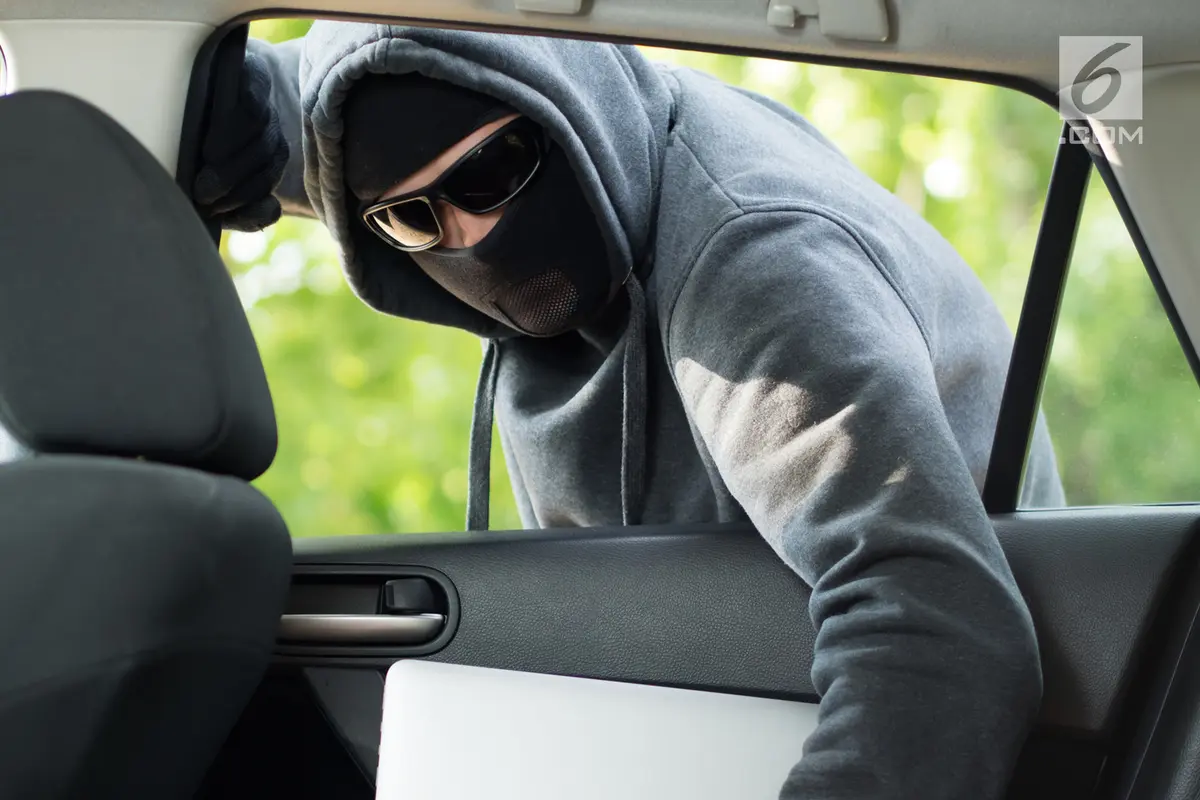 Pencurian Perampokan dan Pencongkelan Mobil