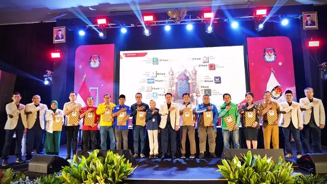 KPU Jatim menetapkan 120 anggota DPRD Jatim terpiliha hasil Pemilu 2024. (Foto: KPU Jatim)