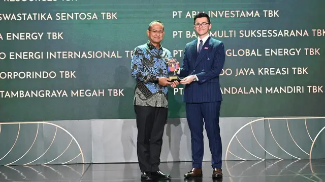 Pada acara Fortune Indonesia 100 Gala yang berlangsung di Jakarta, Jumat, 12 September 2025, Pertamina mencatatkan posisi puncak pada Fortune Indonesia 100. (Foto: Pertamina)