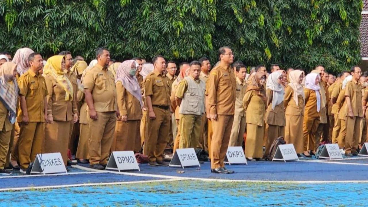 DPR Wanti-Wanti Kebijakan WFH ASN Setiap Jumat: Pilihan Hari Tak Ideal, Khawatir Berubah Jadi Long Weekend