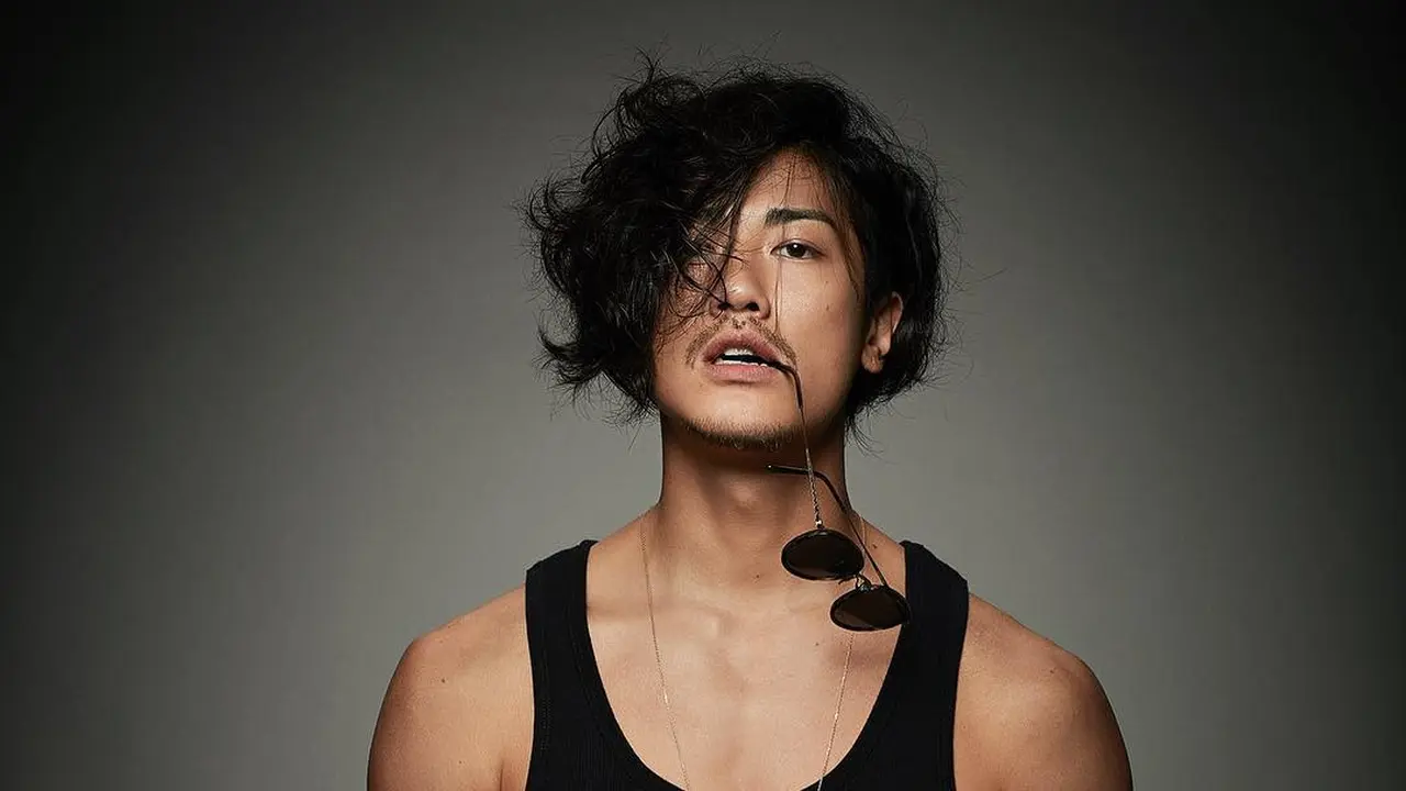 Jin Akanishi.