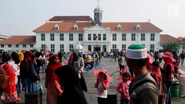 Habiskan Hari Libur Maulid Nabi di Kota Tua