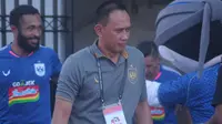 Asisten pelatih PSIS Semarang, Widyantoro. (Bola.com/Vincentius Atmaja)