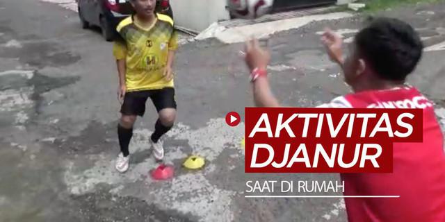 VIDEO: Aktivitas Pelatih Barito Putera, Djadjang Nurdjaman di Rumah saat Pandemi Virus Corona COVID-19
