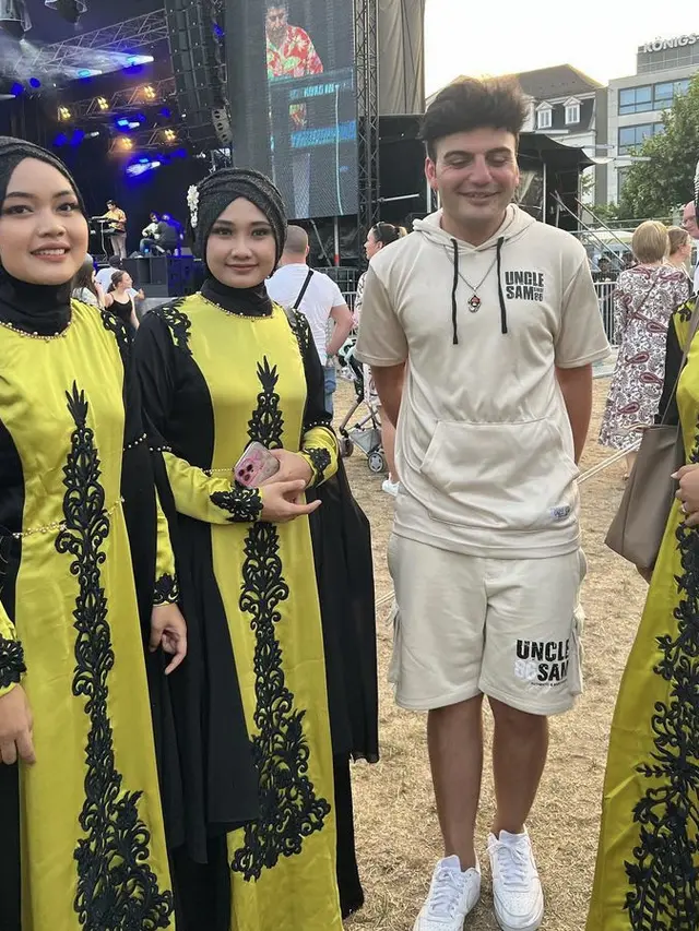 Tampilan Grup Nasida Ria Asal Semarang di Festival Jerman, credit: @nasidariasemarang