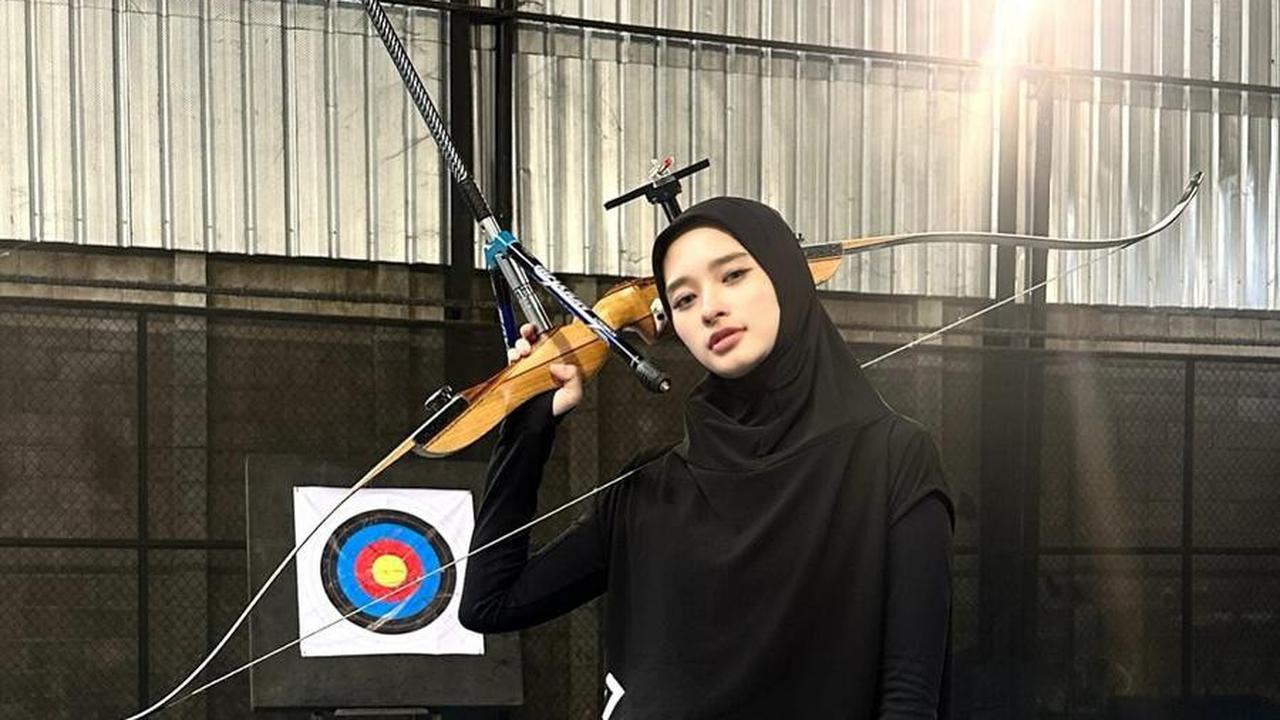 Bikin 400 Laki-Laki Antri Taaruf, Ini 8 Potret Pesona Inara Rusli yang Sudah Punya Kekasih Baru - Respon Keluarga Disorot