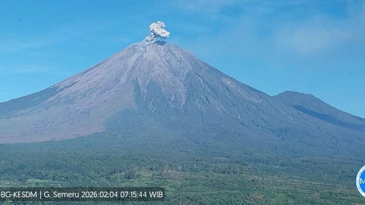 Kurun Waktu 3 Jam, Gunung Semeru Erupsi 7 Kali